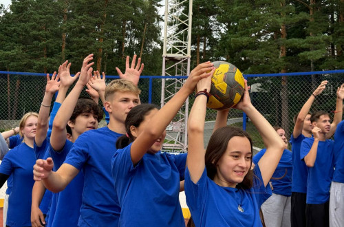 Спорт любить &ndash; здоровым быть: День физкультурника прогремел в Стране железных дорог