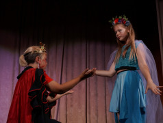 В Маяке состоялись выборы Императора и Императрицы Детской Железнодорожной Империи.