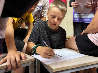 Я знаю. Я чувствую. Я переживаю. А значит - я живу.