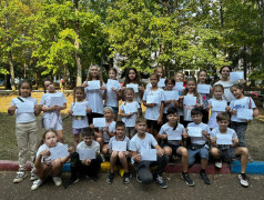 &laquo;ПОД ФЛАГОМ РОССИИ&raquo;