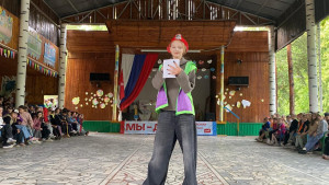 ТиН- лидеры подготовили и провели конкурс костюмов 