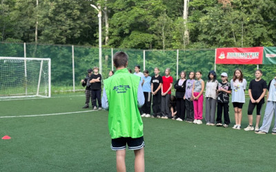 Плечо к плечу. ТиН-Лига -помощник вожатого