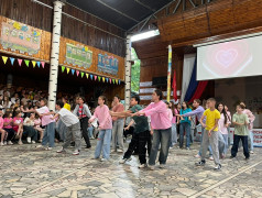 Звёзды на старте: отряд за отрядом &mdash; вперёд!