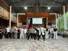 Звёзды на старте: отряд за отрядом &mdash; вперёд!