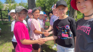 СПОРТИВНЫЕ УТРА В ЛАГЕРЕ – ЗАРЯЖАЕМСЯ ЭНЕРГИЕЙ НА ВЕСЬ ДЕНЬ! 