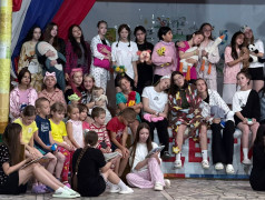 БИТВА ХОРОВ В ЛАГЕРЕ: музыка, единство и магия сцены!