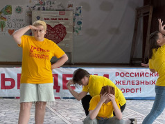 Эмоции, песни и объятия: как завершилась вторая смена 2025 
