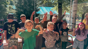 Пионеры прибыли в ДОЛ им. Ю. Гагарина! Смена объявляется открытой! 