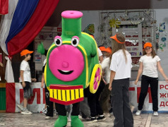 Знакомство состоялось: в лагере прошла визитка отрядов! 