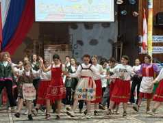 Зажгли танцпол: в лагере прошёл фееричный конкурс флешмобов! 