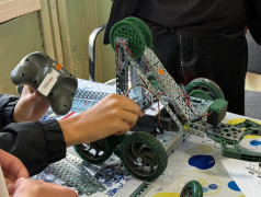 Робототехника в лагере: когда мечты о машинах становятся реальностью 