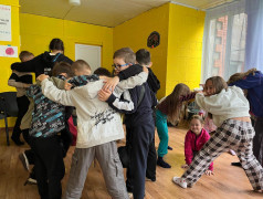 Перезагрузка и творчество: 15 и 16 отряды в кабинете психологической разгрузки!