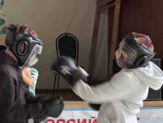 Борьба в лагере: Сила и дух!