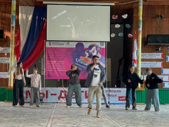 "Стихи под бит": Литература ещё никогда не была такой жаркой!