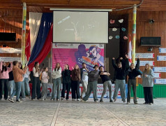 "Стихи под бит": Литература ещё никогда не была такой жаркой!