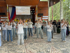 Фееричный финал лета: Большой концерт, завершающий летний сезон по программе "Страна железных дорог"!
