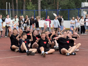 «Танцевальный взрыв на «Стартинейджере»: первые два отряда — чемпионы с отрывом!»