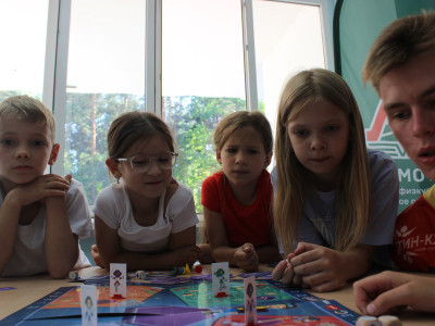 Игровой формат проведения занятий в нашей "Стране железных дорог" 