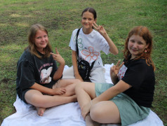 Звёзды в лагере Салют