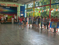 Линейка ко Дню Российского флага