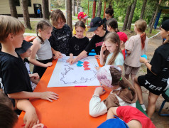 В нашем лагере состоялось открытие первой лагерной смены.