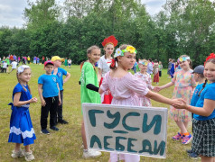ВПЕРВЫЕ СЕМЕЙНЫЙ ПРАЗДНИК В "ТВЕРЦЕ": ДЕНЬ, НАПОЛНЕННЫЙ ТЕПЛОМ, ТВОРЧЕСТВОМ И РУССКИМИ ТРАДИЦИЯМИ!"