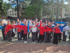 «Я горжусь, что родился в России»: День России в ДОЛ 