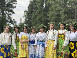 Волшебство Ивана Купалы: праздник огня и воды в лагере «Алëнушка»