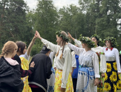 Волшебство Ивана Купалы: праздник огня и воды в лагере &laquo;Ал&euml;нушка&raquo;
