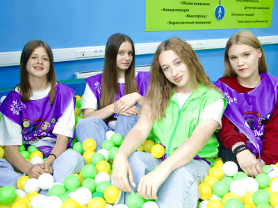 Яркость помощников тренеров завораживает!