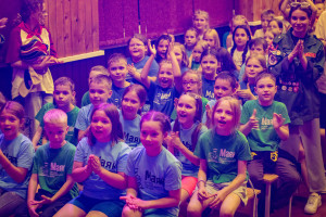 Волшебный вечер представлений в ДОЛ 