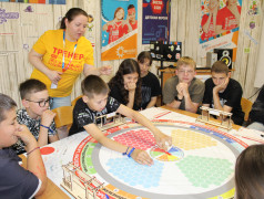 Следующая станция &ndash; Железнославинск!