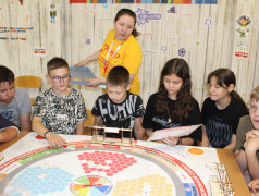 Следующая станция &ndash; Железнославинск!