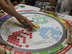 Следующая станция &ndash; Железнославинск!