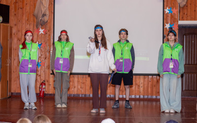 Тин-лига на передовой "Железнодорожной игротеки": Подростки в роли помощников тренера зажигают сердца юных исследователей!