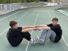 ДЕНЬ ПЕРВЫХ