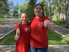 Бренд Маяка &mdash; яркие отрядные футболки!