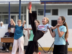 МЫ В ДВИЖЕНИИ 