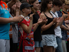 Открытие смены в лагере "Салют"