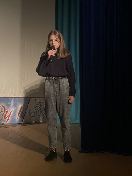 Марафон стихов, приуроченных к победе Советских войск и 80-летию победы на Курской дуге. 