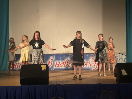 Концерт, посвященный победе Советских войск и 80-летию победы на Курской дуге. Выступление 4 отряда (ч.2)