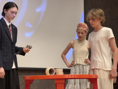 ГЕРОИ НА СЦЕНЕ: МИСС И МИСТЕР ЛАГЕРЯ