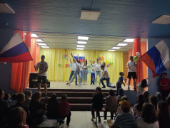 Мы живем в великой стране - России!