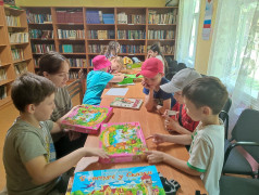 Игры, книги и память: как в ДОЛ им. Ю. Гагарина ребята учатся и вдохновляются историей!