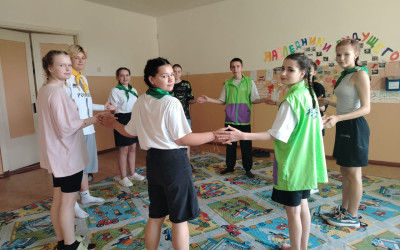 Помощники вожатого