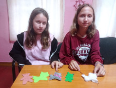 Дождь нам не помеха! Кружок "Мягкая игрушка" продолжает творить!