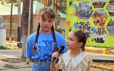 Детство пахнет летом: как жители Страны железных дорог провели в лагерях первую неделю