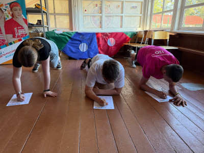 Наши подростки и их "Кольца защиты" в действии