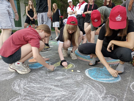Конкурс рисунков на асфальте «Мы бы хотели нарисовать Мечту»!