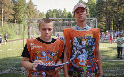 От мечты к реальности: как подростки ТиН-лиги зажигают огонь спорта в лагере! 